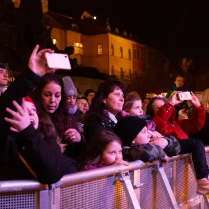 DĚKUJEME, ŽE JSTE S NÁMI ROZSVÍTILI PRAHU