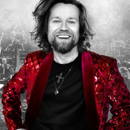 Vyhraj v City kvízu 2 vstupenky na Adventní koncert Richard Krajča se symfoňákem! 🎄✨