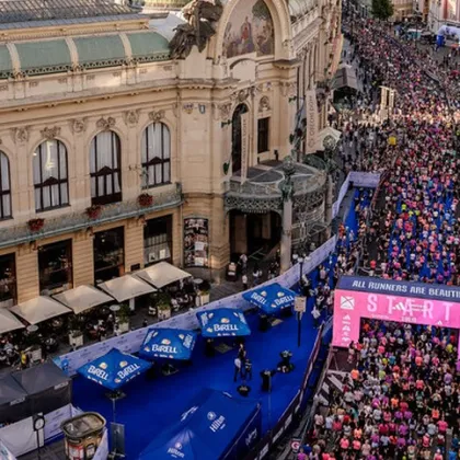 Víkendové běžecké závody omezí provoz už v pátek