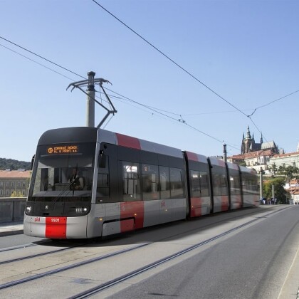 Foto: Nové tramvaje pro Prahu odhaleny