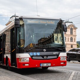 Všechny autobusové a trolejbusové zastávky budou od 29. 6. 2024 na znamení