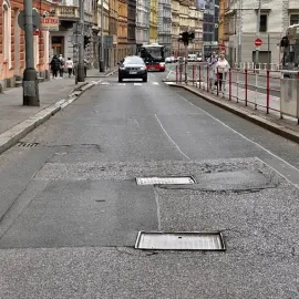 Pražany čeká omezení dopravy v Plzeňské, potrvá po celé léto