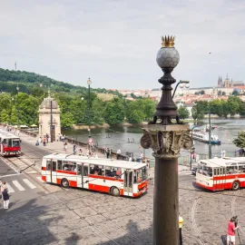 Praha slaví 100 let autobusů: Vyjeďme za historií
