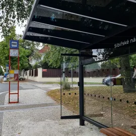 Na dalších zastávkách budeme v suchu