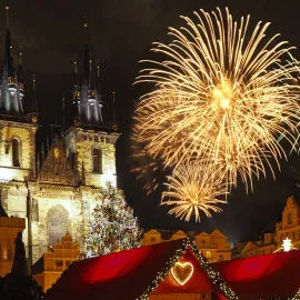 Plošný zákaz pyrotechniky: kde nově nesmíte odpalovat a co hrozí za porušení