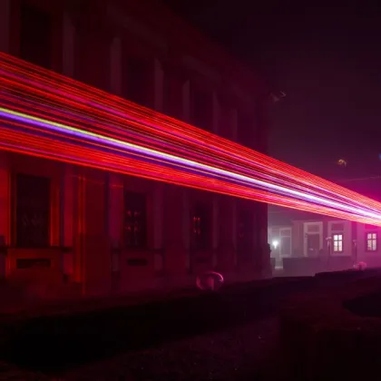 Zámek Troja rozsvítí patronka světla sv. Lucie