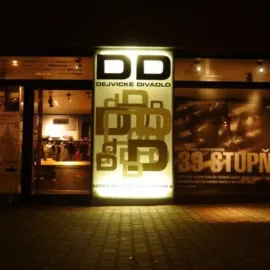 Dejvické divadlo se do svých prostor vrátí od příštího roku